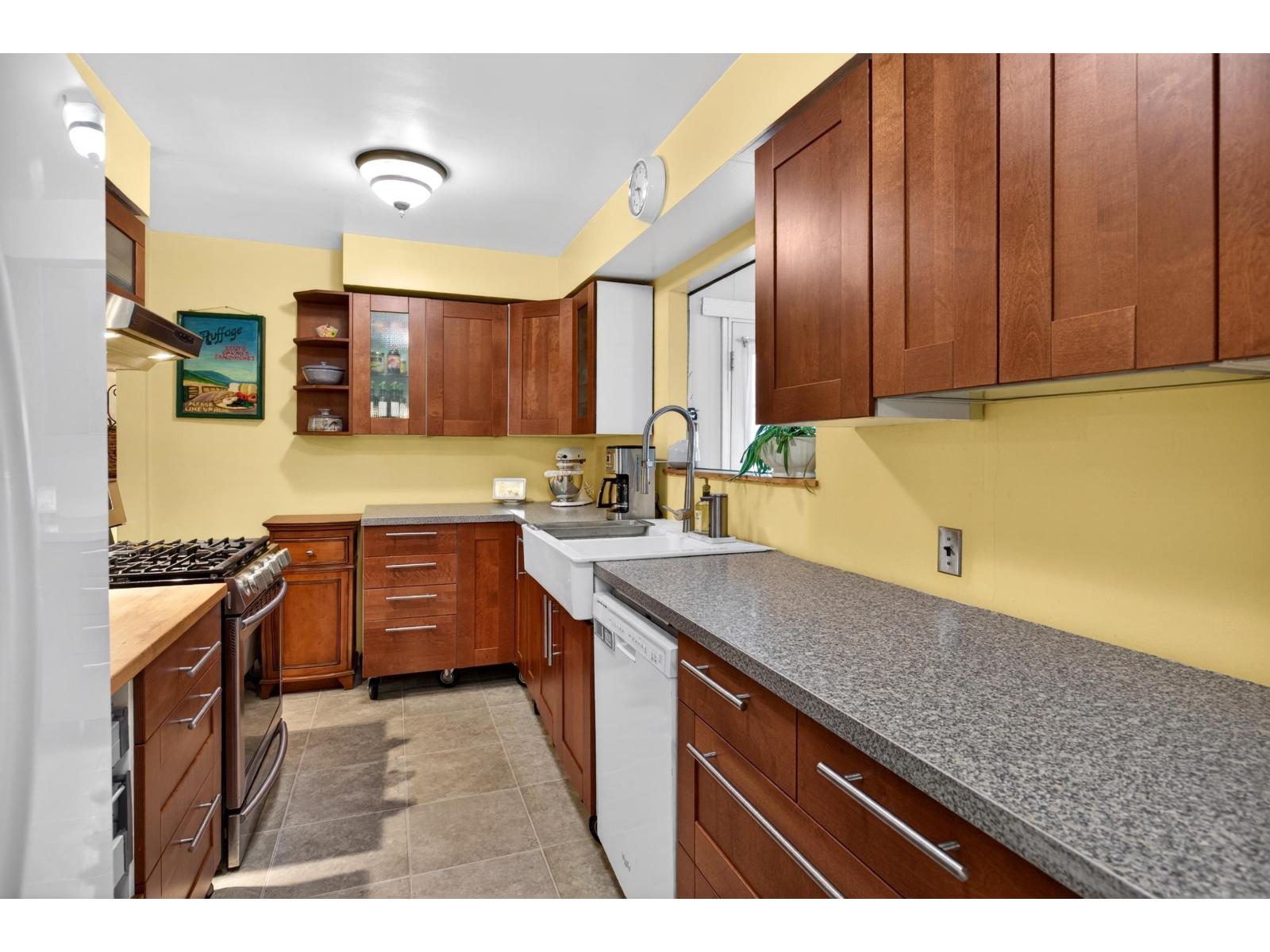 13115 100a Avenue, Surrey, British Columbia  V3T 1K1 - Photo 18 - R3115888