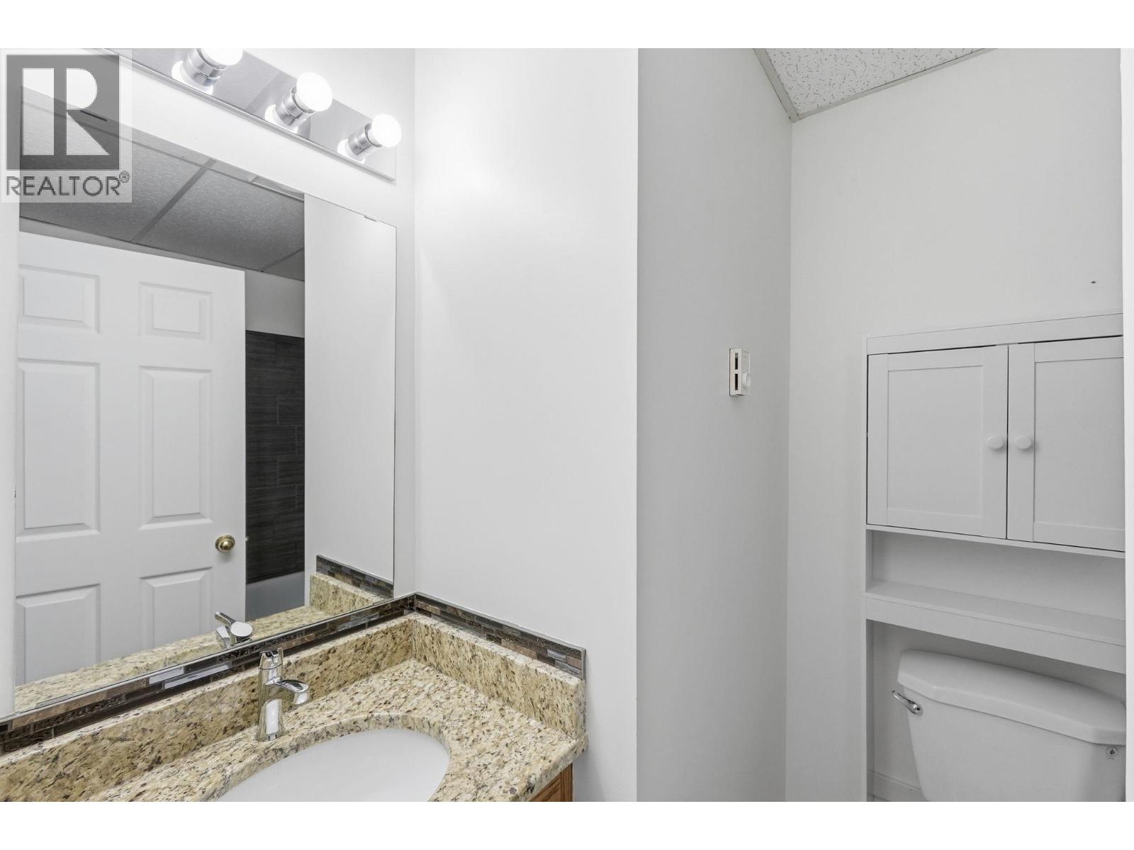 3610 Eagle Bay Road Unit# D, Eagle Bay, British Columbia  V0E 1T0 - Photo 13 - 10380174