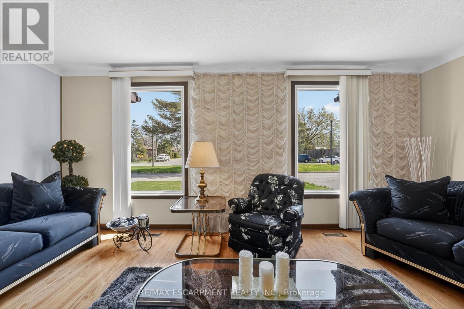 13 Cascade Court, St. Catharines, Ontario  L2P 1T5 - Photo 8 - X13055320