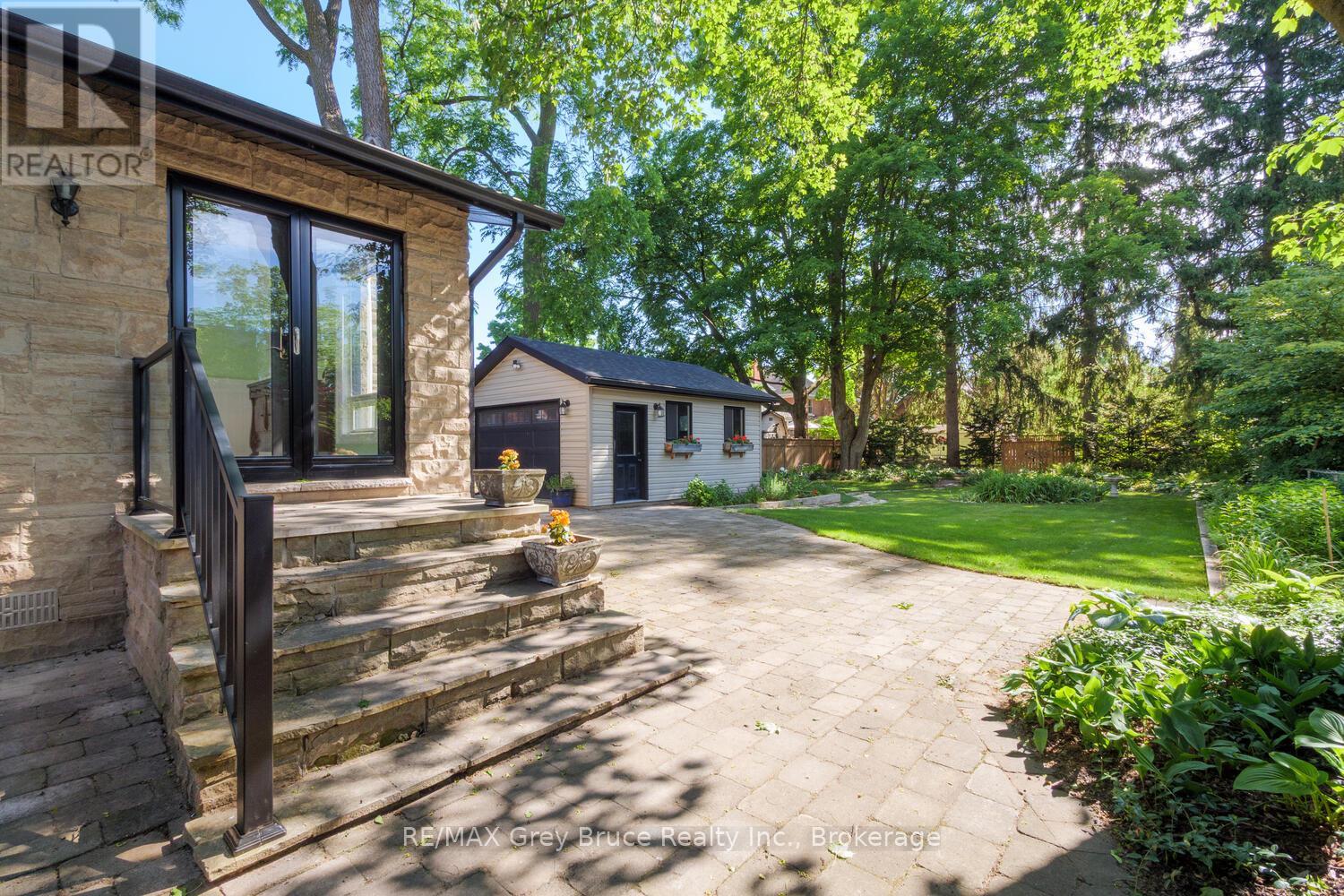 1075 4th Avenue W, Owen Sound, Ontario  N4K 4W1 - Photo 43 - X12653154