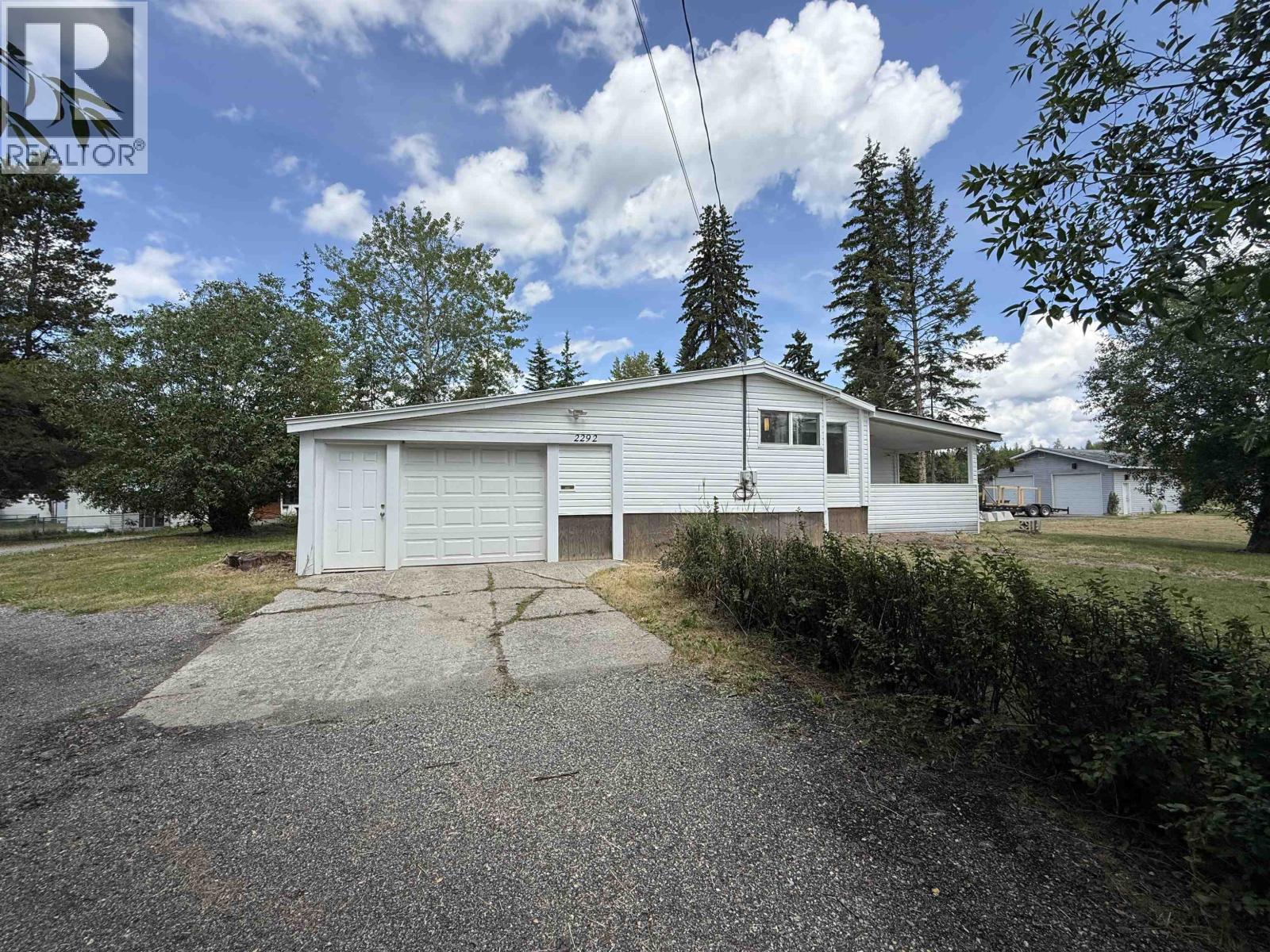 2292 Gassoff Road, Quesnel, British Columbia  V2J 4E6 - Photo 1 - R3117055