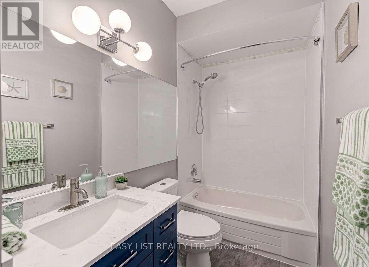 1001 - 393 King Street W, Toronto, Ontario  M5V 3G8 - Photo 9 - C12932374