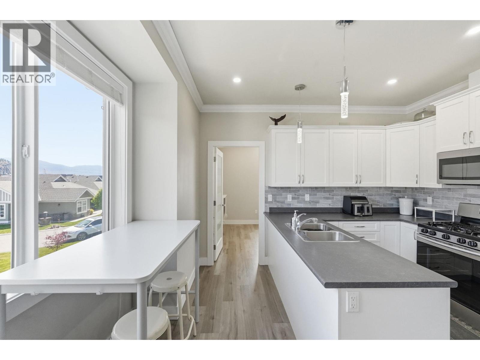 617 Glenmore Road, Kelowna, British Columbia  V1V 2H4 - Photo 10 - 10384927