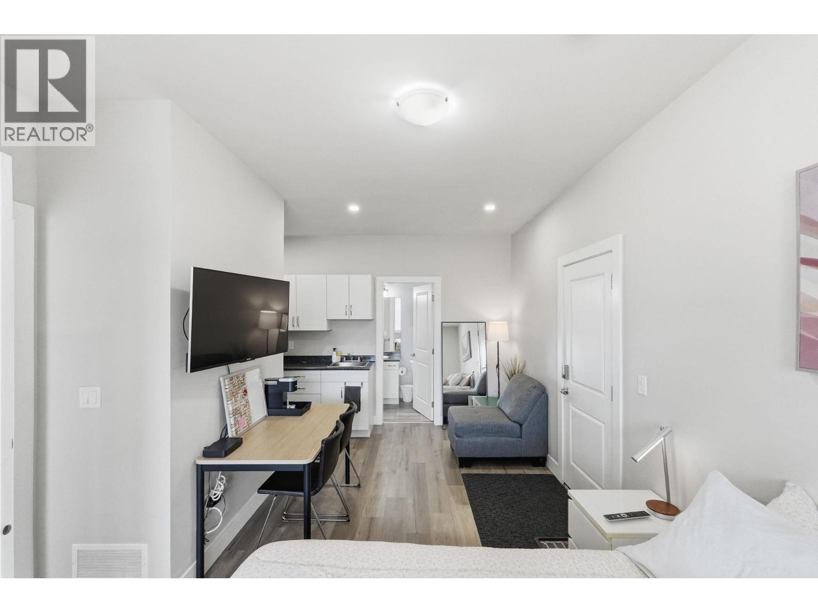 617 Glenmore Road, Kelowna, British Columbia  V1V 2H4 - Photo 44 - 10384927