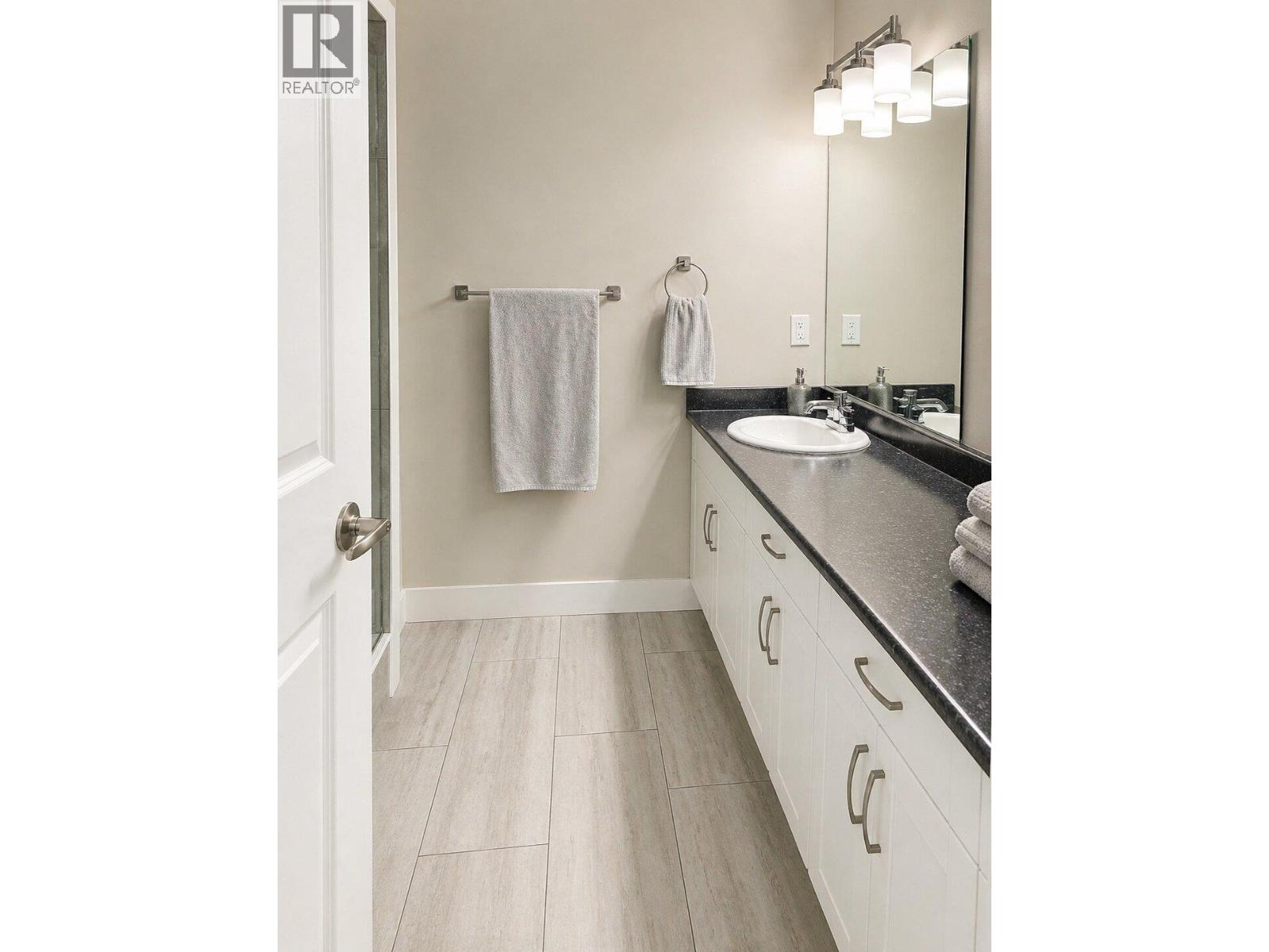 617 Glenmore Road, Kelowna, British Columbia  V1V 2H4 - Photo 62 - 10384927