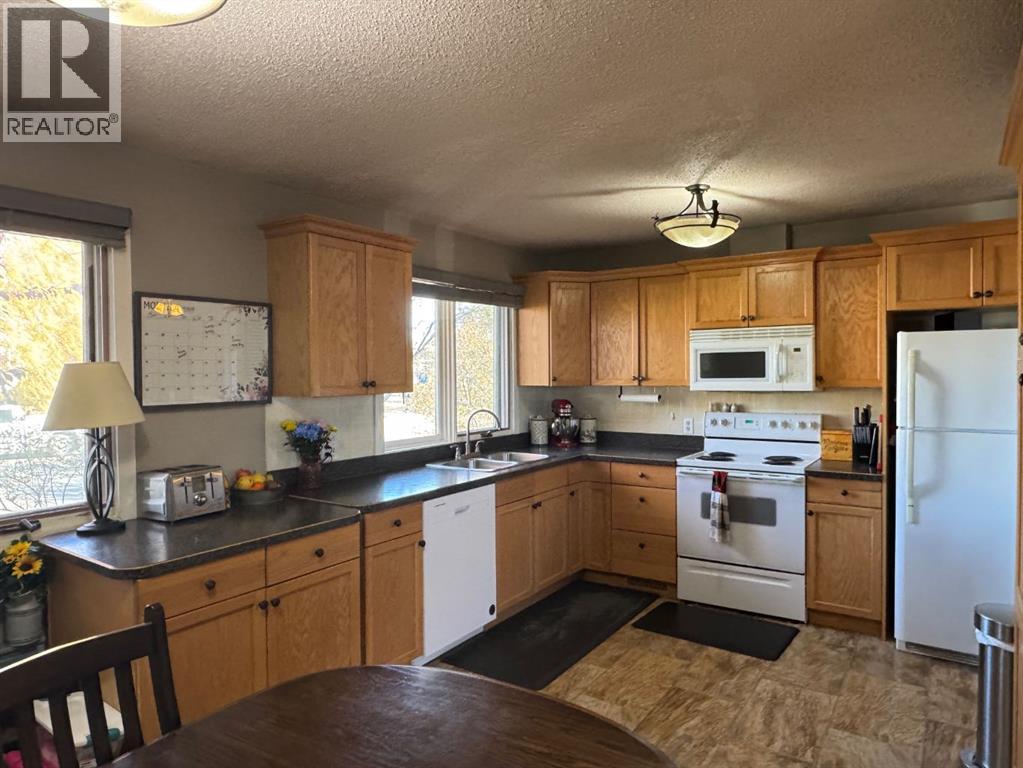 10417 117 Street, Fairview, Alberta  T0H 1L0 - Photo 2 - A2266582