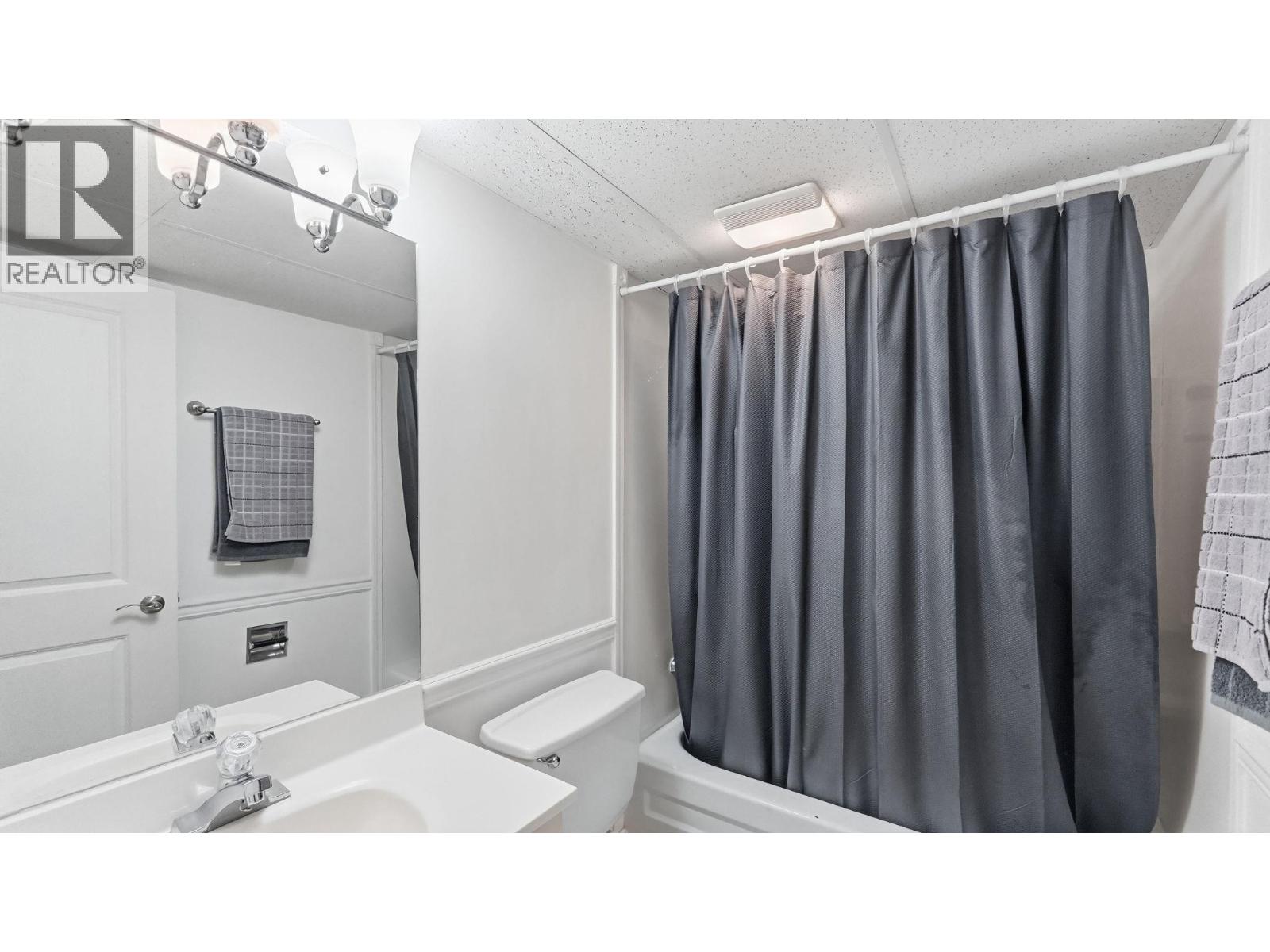 1410 Penticton Avenue Unit# 111, Penticton, British Columbia  V2A 2N5 - Photo 11 - 10377330