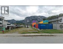 37718 THIRD AVENUE, Squamish, British Columbia