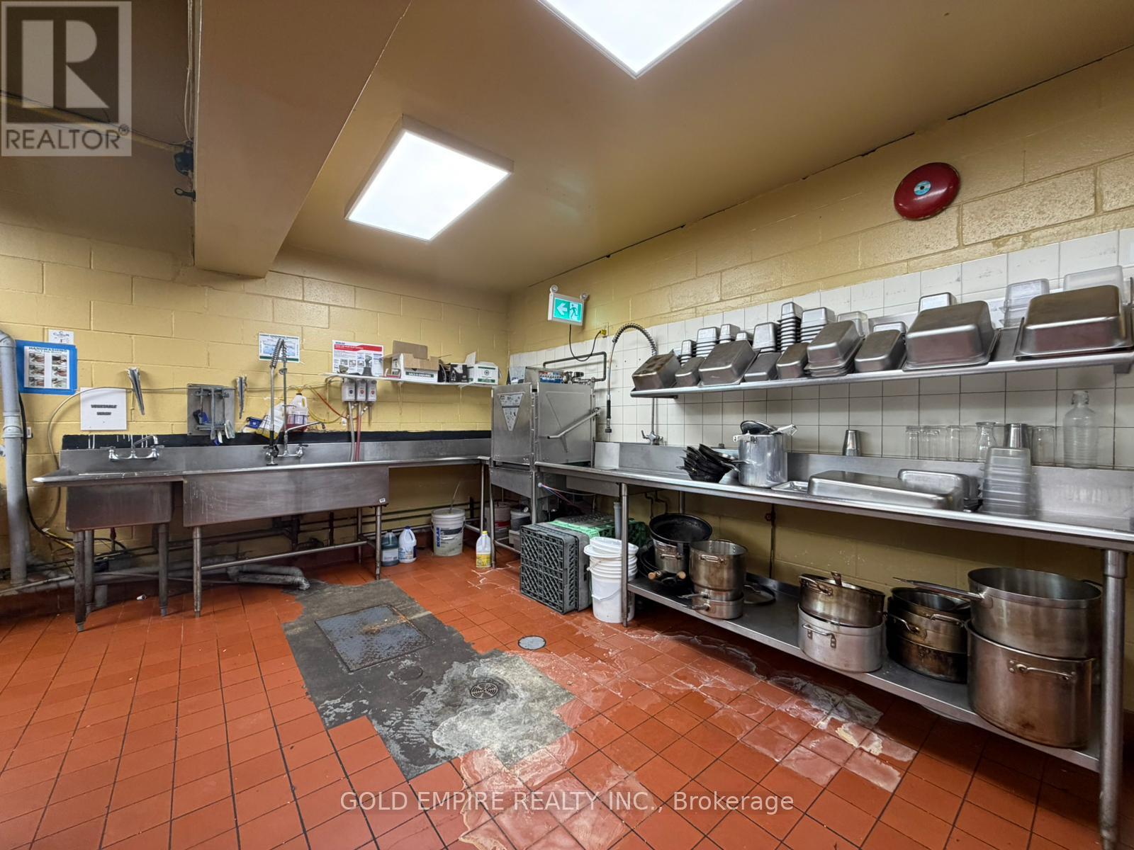 530 Clarke Road, London East, Ontario  N5V 2C7 - Photo 32 - X13055376