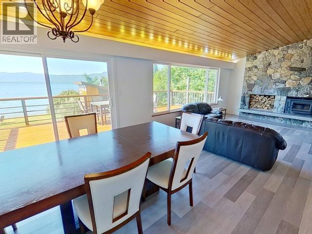12259 Scotch Fir Point Road, Powell River, British Columbia  V8A 0M5 - Photo 4 - 19837
