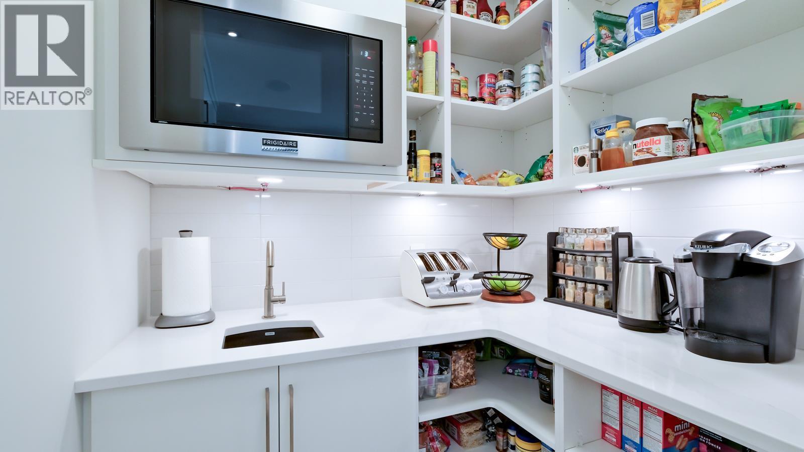 740 Pinehaven Court, Kelowna, British Columbia  V1V 2Y3 - Photo 13 - 10375961