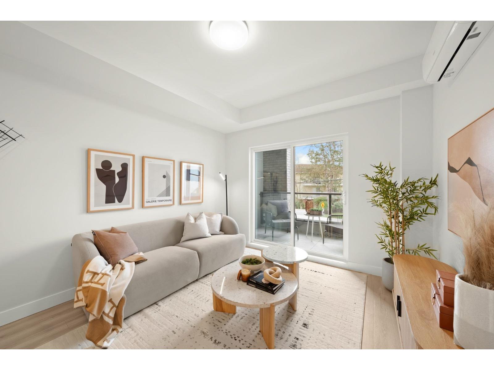 208 15353 17 Avenue, Surrey, British Columbia  V4A 1T8 - Photo 3 - R3117054