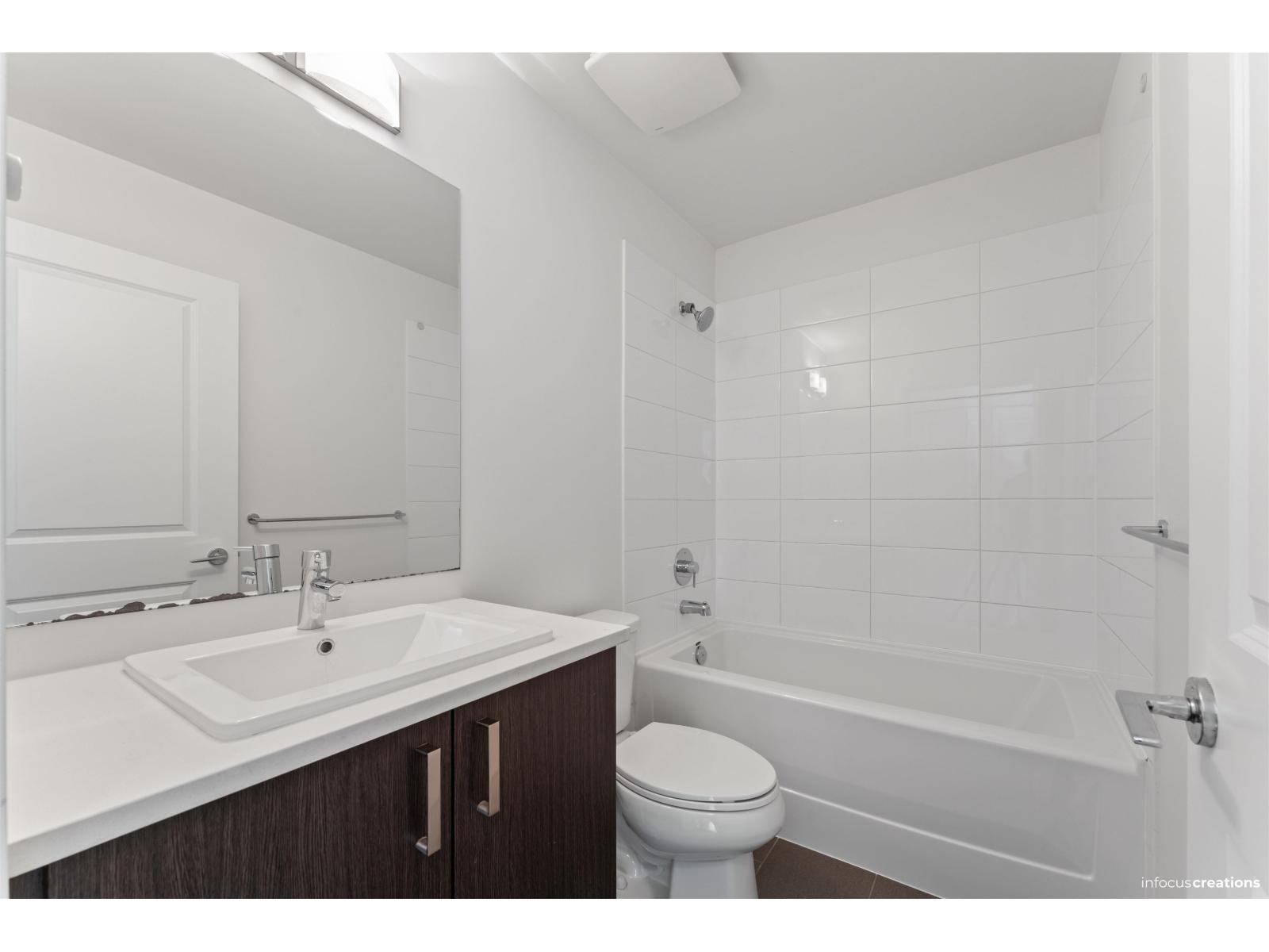 30 8130 136a Street, Surrey, British Columbia  V3W 1H9 - Photo 11 - R3117059