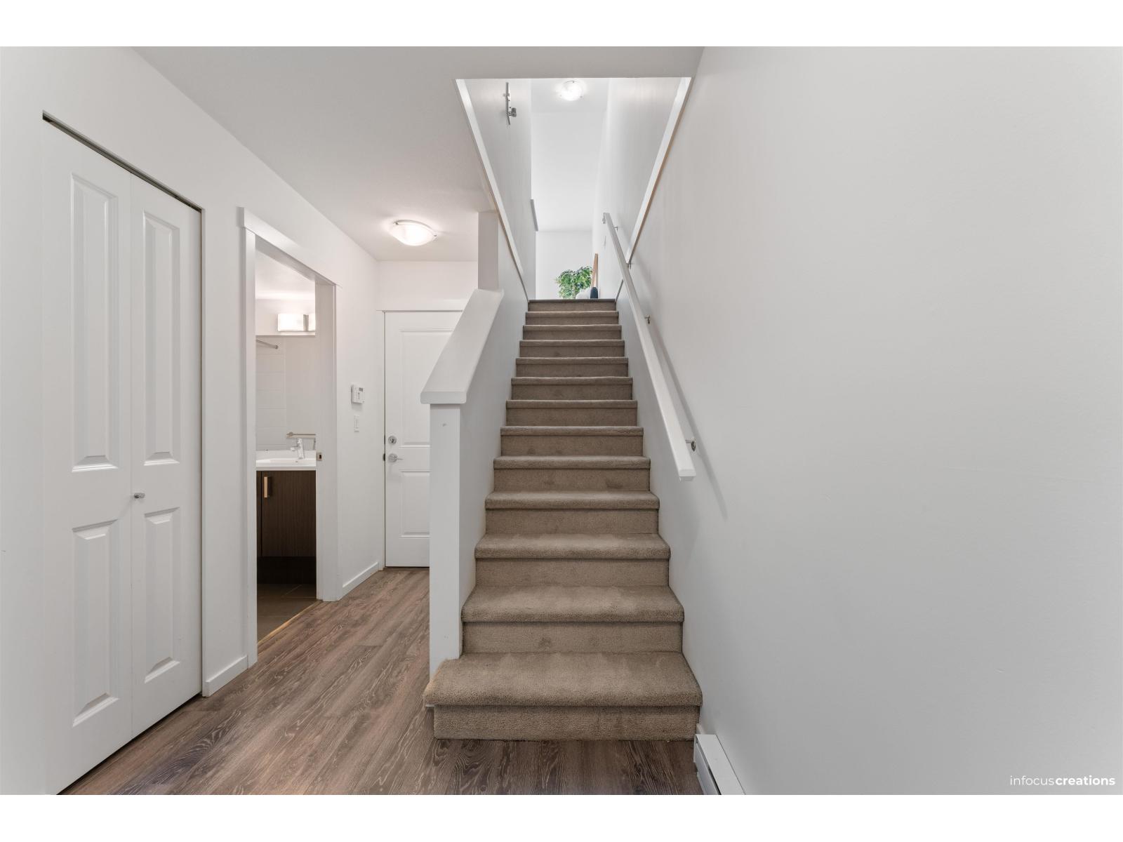 30 8130 136a Street, Surrey, British Columbia  V3W 1H9 - Photo 6 - R3117059