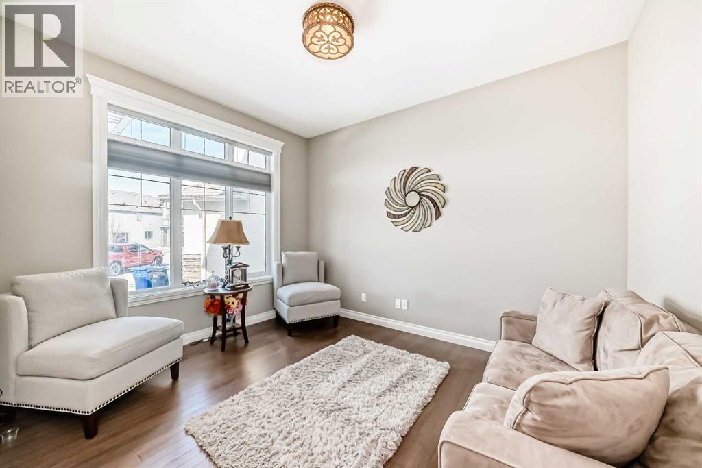 345 Marquis Landing Se, Calgary, Alberta  T3M 2H4 - Photo 9 - A2305000