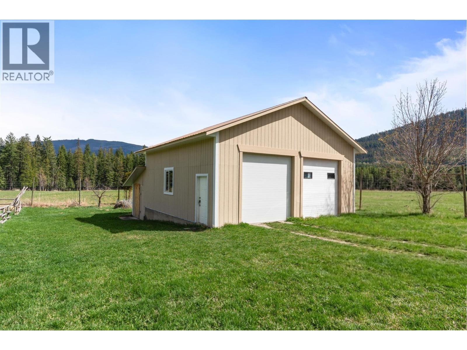 59 Beaven Road, Cherryville, British Columbia  V0E 2G3 - Photo 7 - 10385186