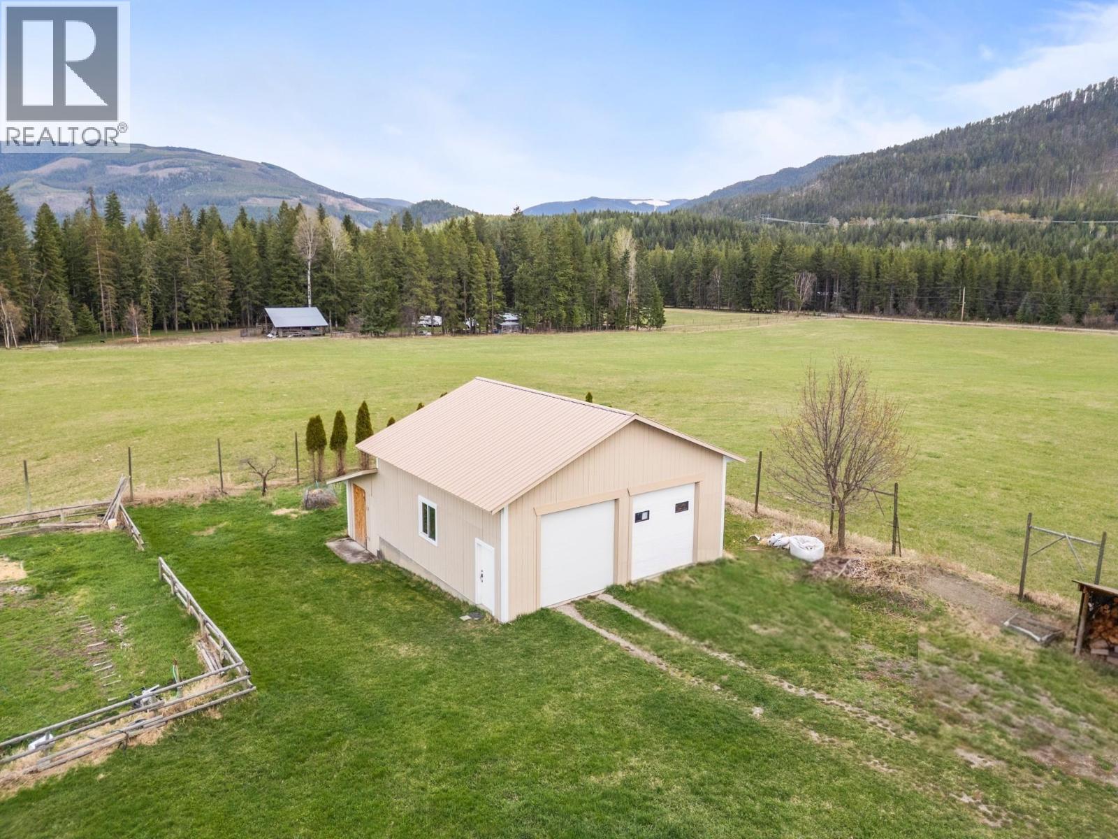 59 Beaven Road, Cherryville, British Columbia  V0E 2G3 - Photo 37 - 10385186