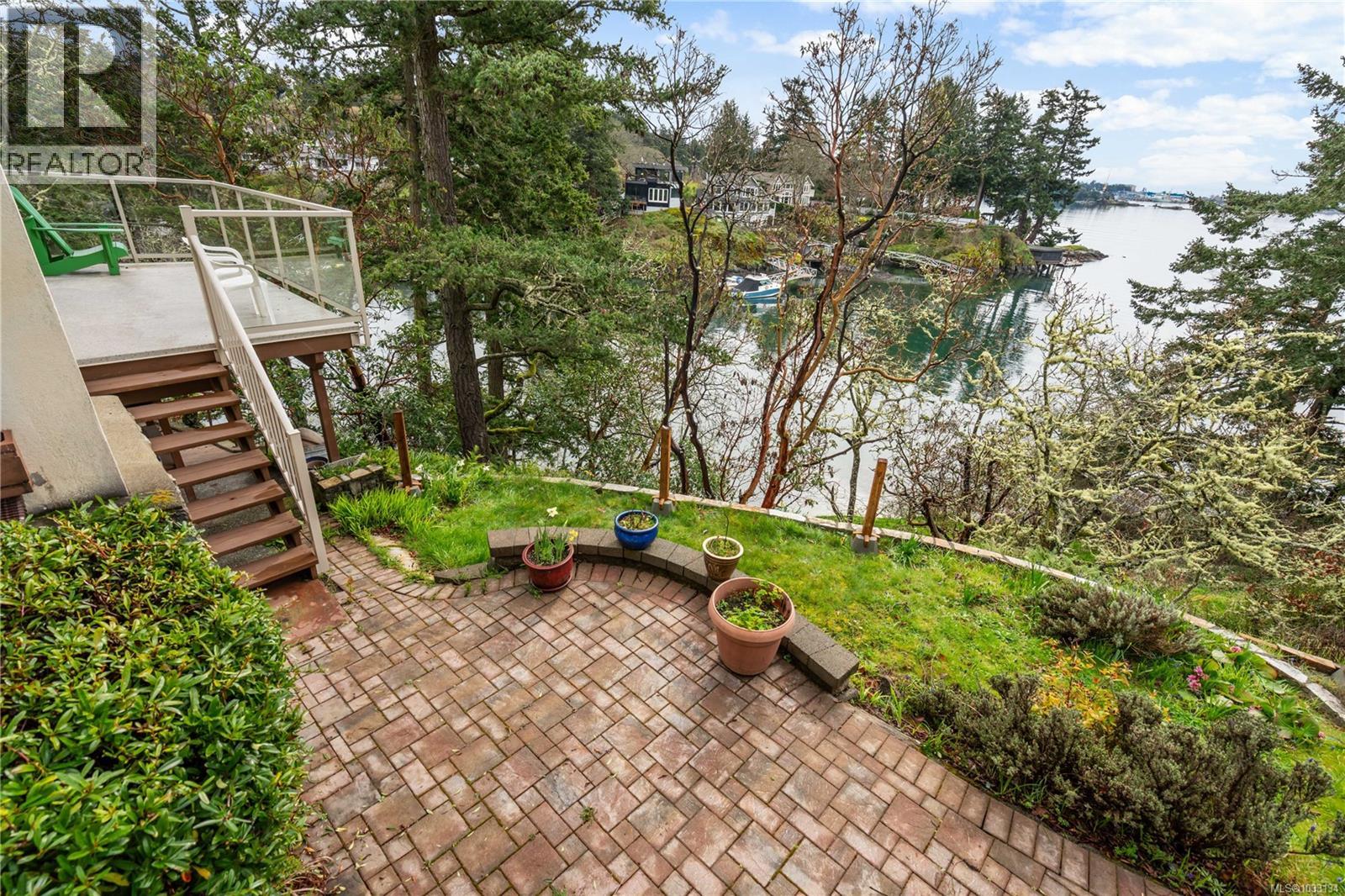 312 Bessborough Ave, View Royal, British Columbia  V9B 1T7 - Photo 40 - 1033134