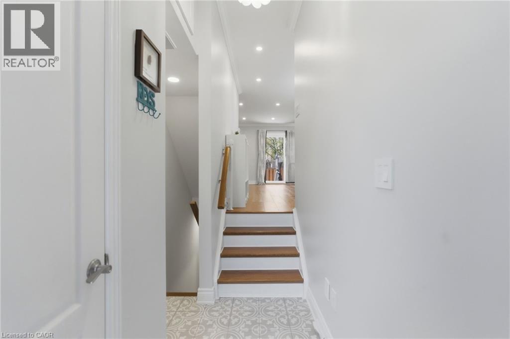 1520 Sixth Line Unit# 21, Oakville, Ontario  L6H 2P2 - Photo 4 - 40824721