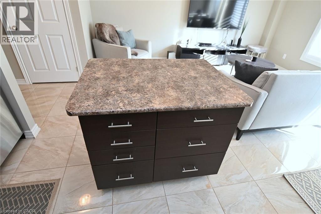 55 Madonna Drive Unit# 12, Hamilton, Ontario  L0R 1W0 - Photo 9 - 40825044