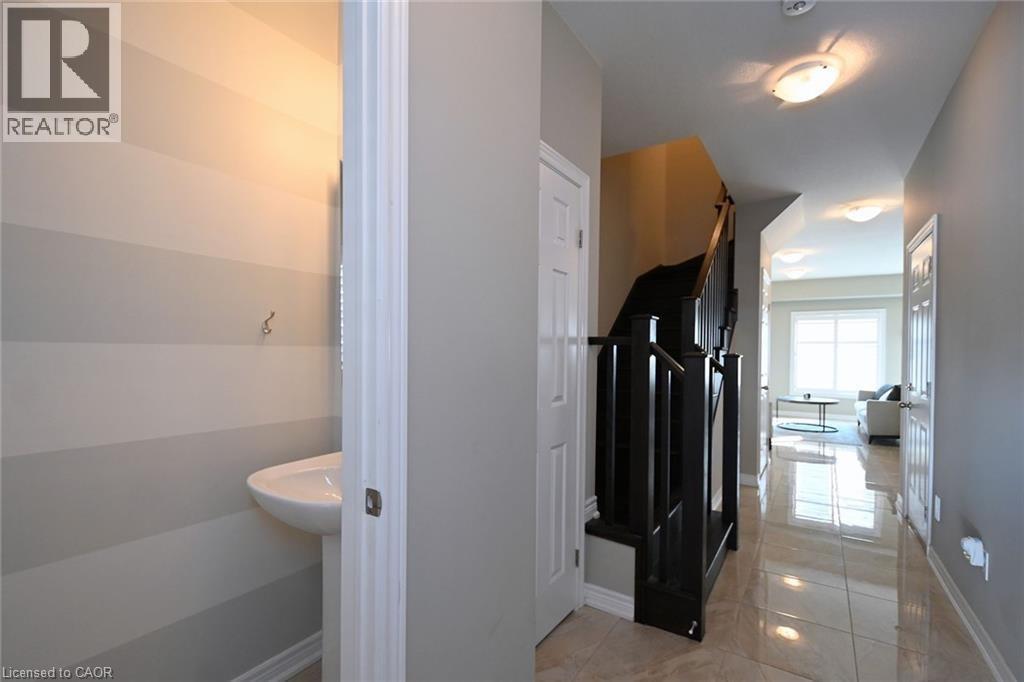 55 Madonna Drive Unit# 12, Hamilton, Ontario  L0R 1W0 - Photo 18 - 40825044