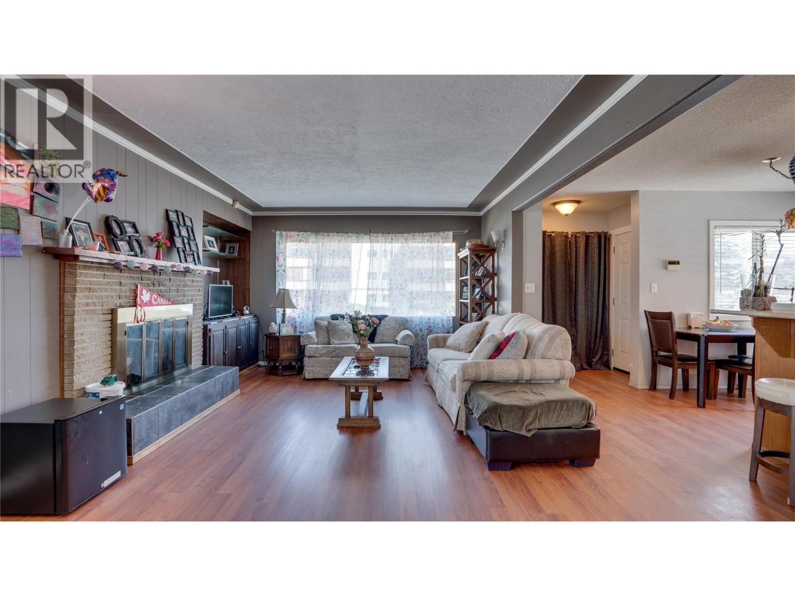 3004 37 Street, Vernon, British Columbia  V1T 6G5 - Photo 11 - 10385213