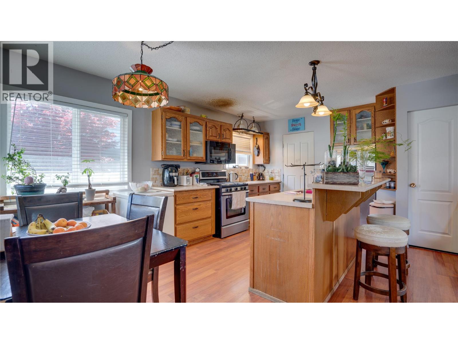 3004 37 Street, Vernon, British Columbia  V1T 6G5 - Photo 6 - 10385213