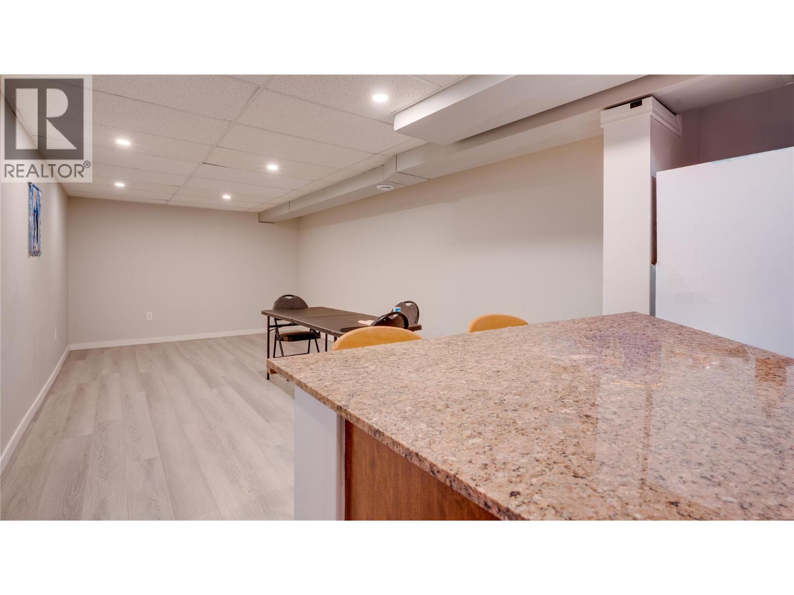 3004 37 Street, Vernon, British Columbia  V1T 6G5 - Photo 24 - 10385213