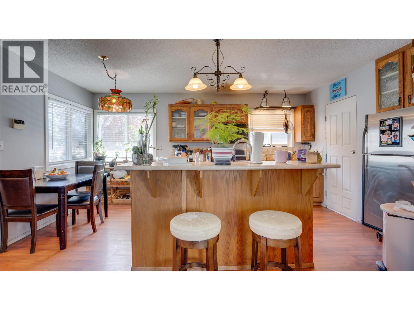 3004 37 Street, Vernon, British Columbia  V1T 6G5 - Photo 9 - 10385213