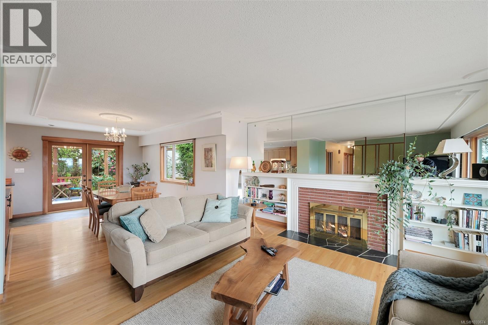 857 Rockheights Ave, Esquimalt, British Columbia  V9A 6J5 - Photo 8 - 1033674