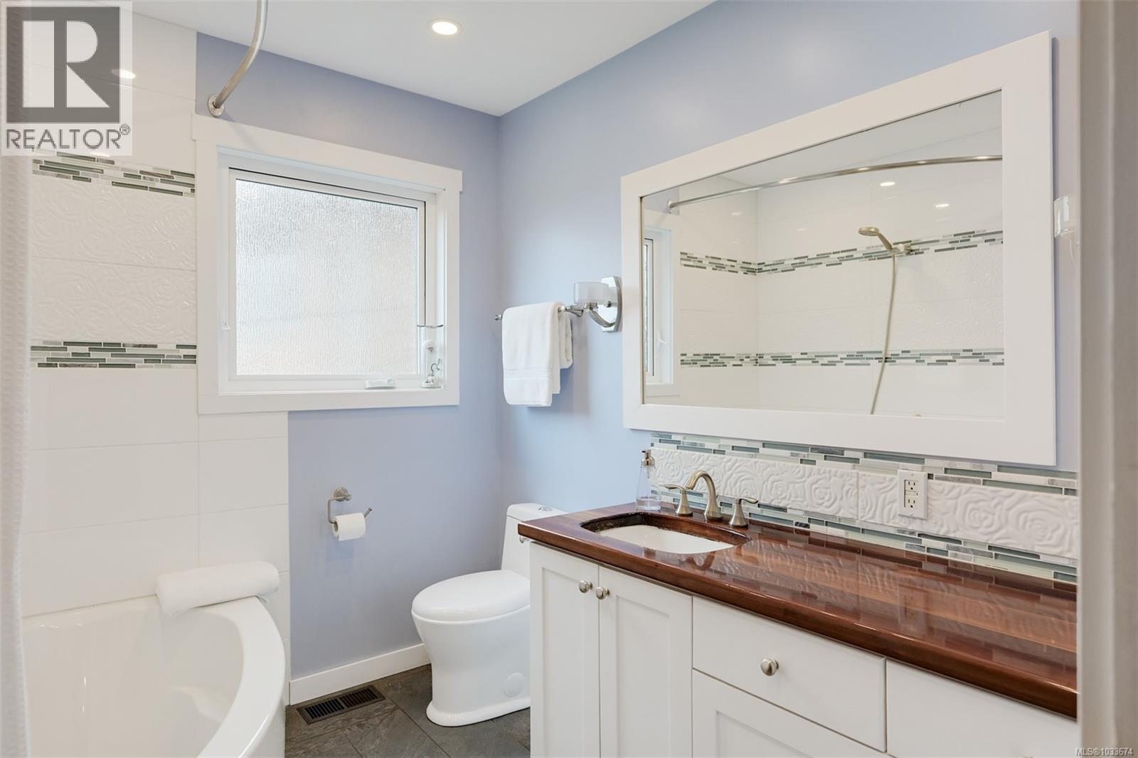 857 Rockheights Ave, Esquimalt, British Columbia  V9A 6J5 - Photo 29 - 1033674