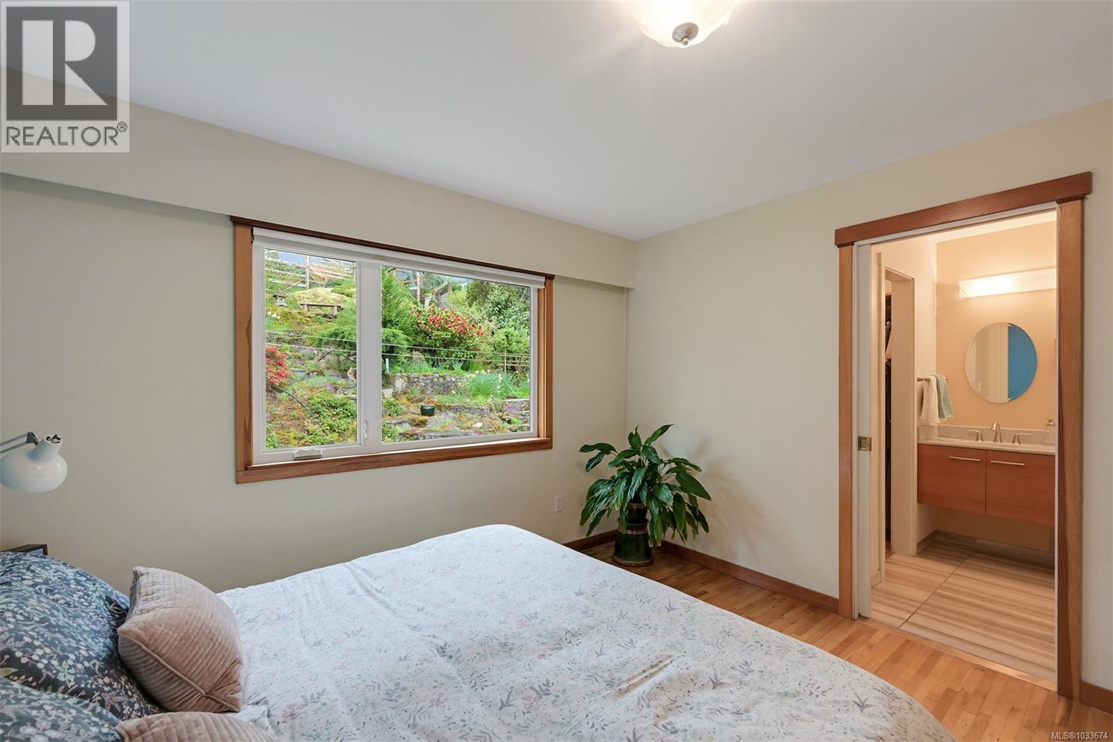 857 Rockheights Ave, Esquimalt, British Columbia  V9A 6J5 - Photo 24 - 1033674