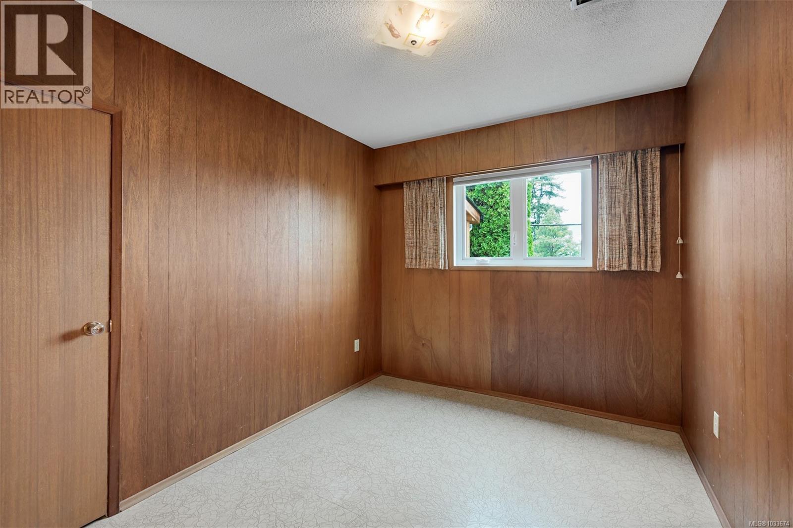 857 Rockheights Ave, Esquimalt, British Columbia  V9A 6J5 - Photo 35 - 1033674