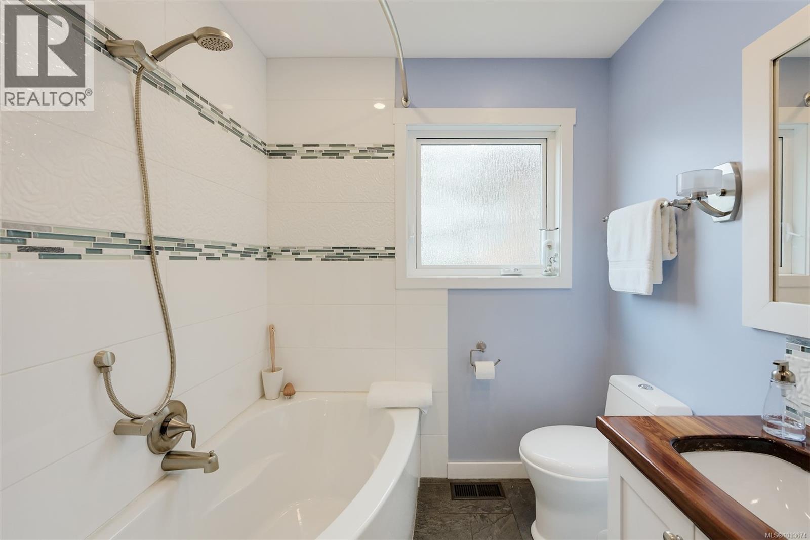 857 Rockheights Ave, Esquimalt, British Columbia  V9A 6J5 - Photo 30 - 1033674
