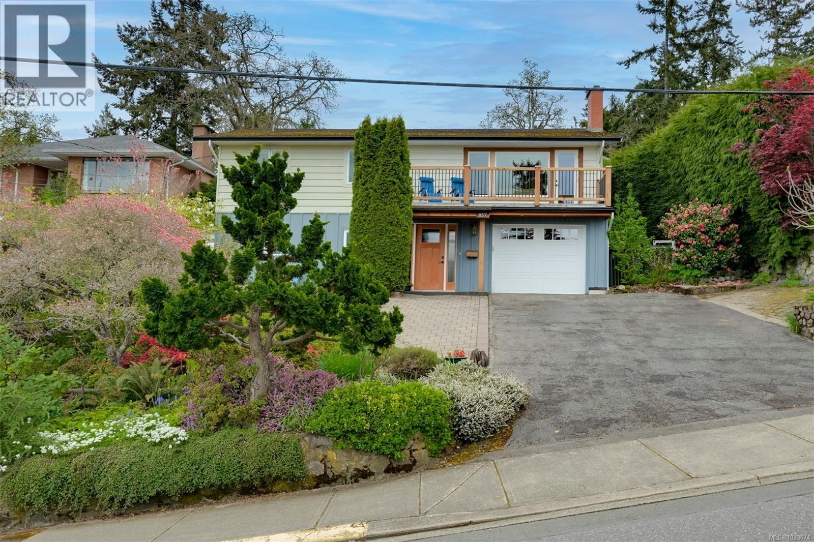 857 Rockheights Ave, Esquimalt, British Columbia  V9A 6J5 - Photo 49 - 1033674