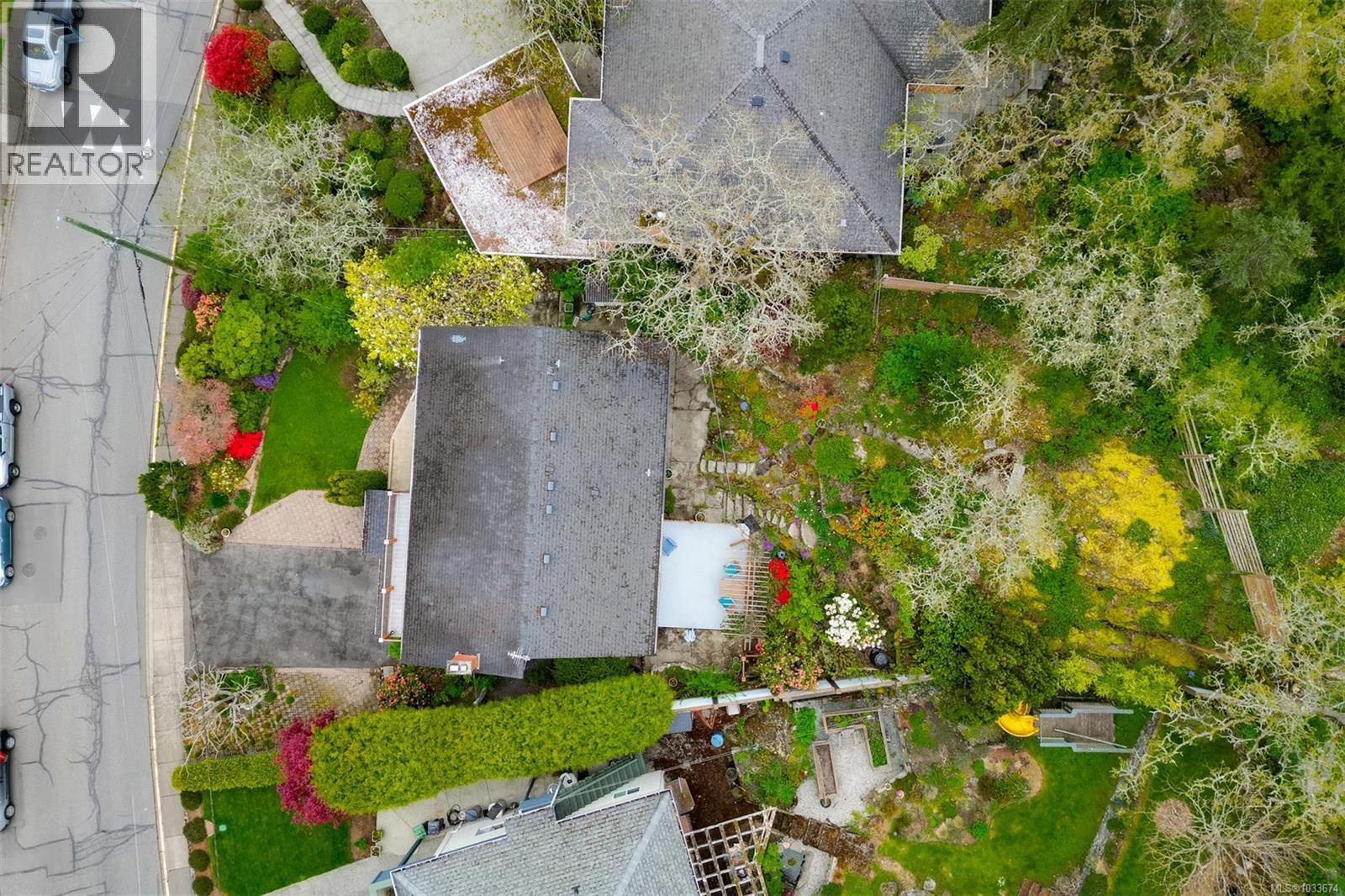 857 Rockheights Ave, Esquimalt, British Columbia  V9A 6J5 - Photo 60 - 1033674