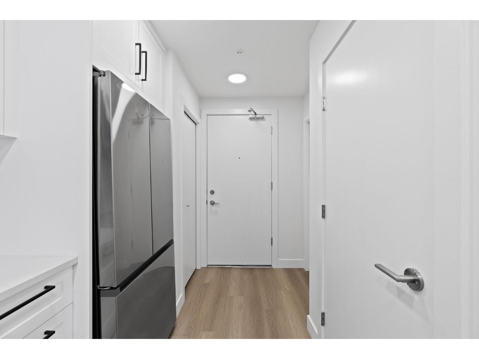 304 33820 South Fraser Way, Abbotsford, British Columbia  V2S 2C5 - Photo 7 - R3116700