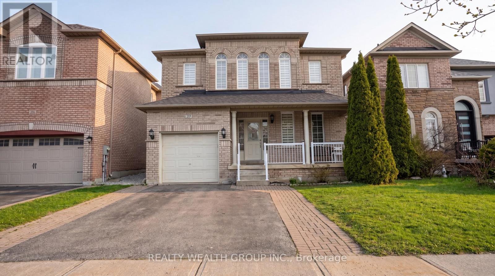212 VELLORE WOODS BOULEVARD, Vaughan, Ontario