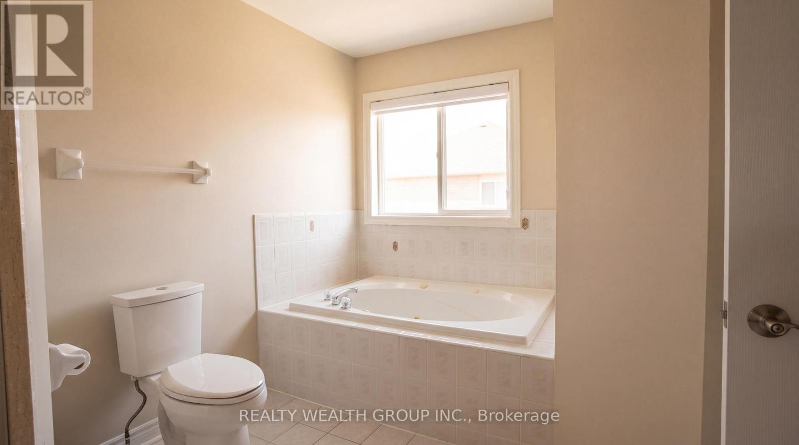 212 Vellore Woods Boulevard, Vaughan, Ontario  L4H 1Y5 - Photo 22 - N13055356