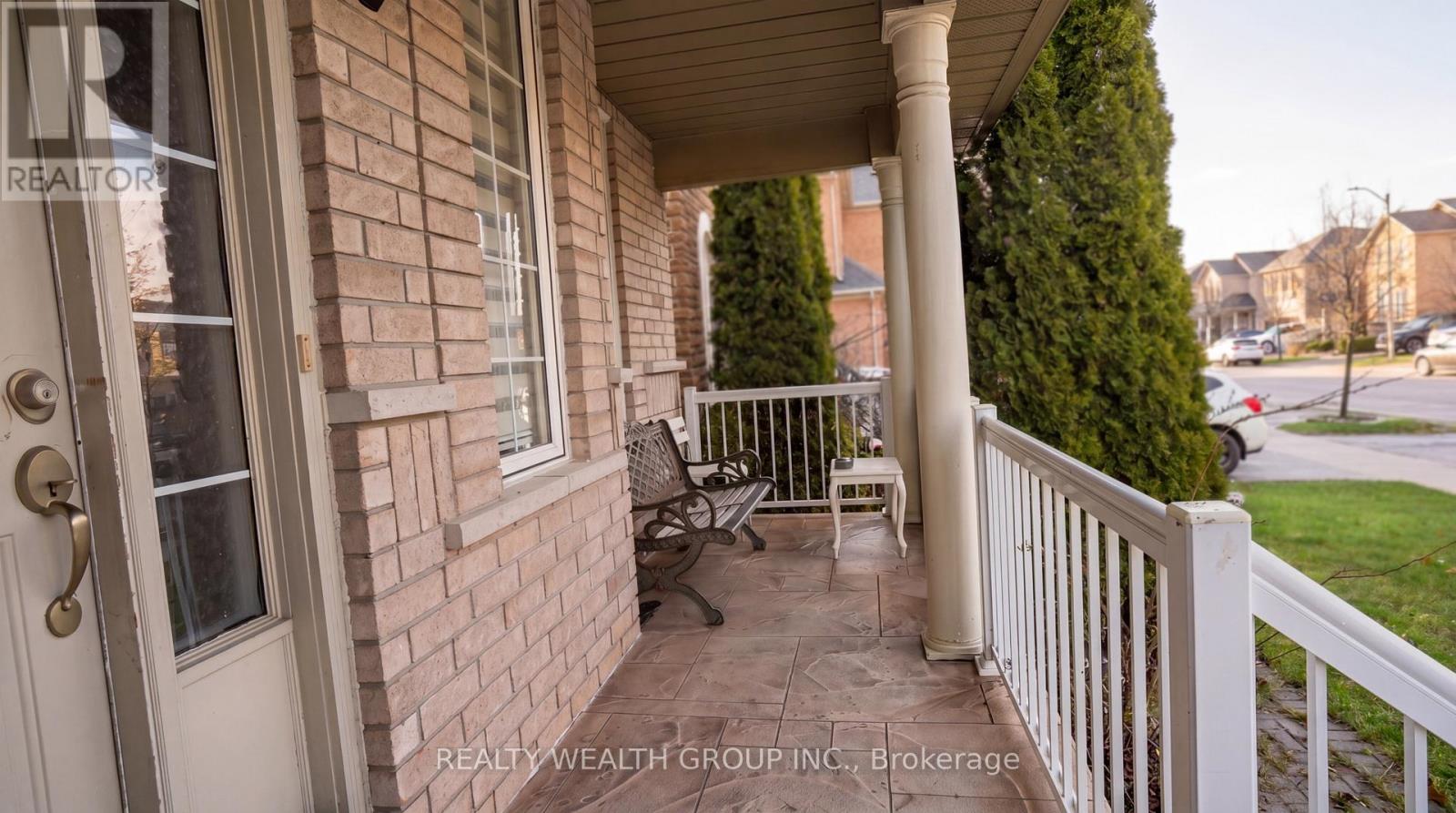 212 Vellore Woods Boulevard, Vaughan, Ontario  L4H 1Y5 - Photo 5 - N13055356