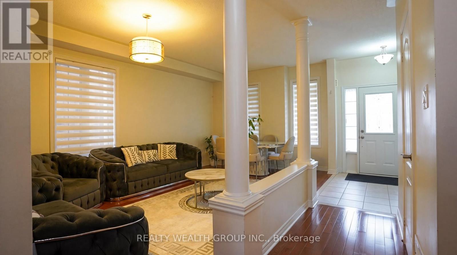 212 Vellore Woods Boulevard, Vaughan, Ontario  L4H 1Y5 - Photo 7 - N13055356