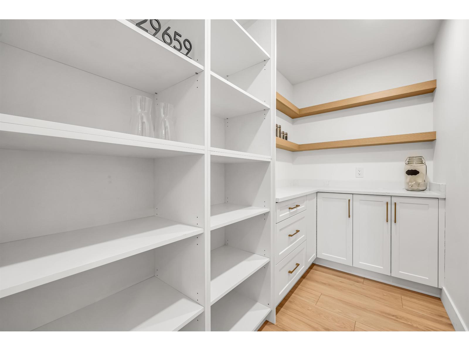 29659 Taise Place, Mission, British Columbia  V4S 1B8 - Photo 17 - R3117075