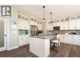 129 Sixmile Bend S, Lethbridge, Alberta