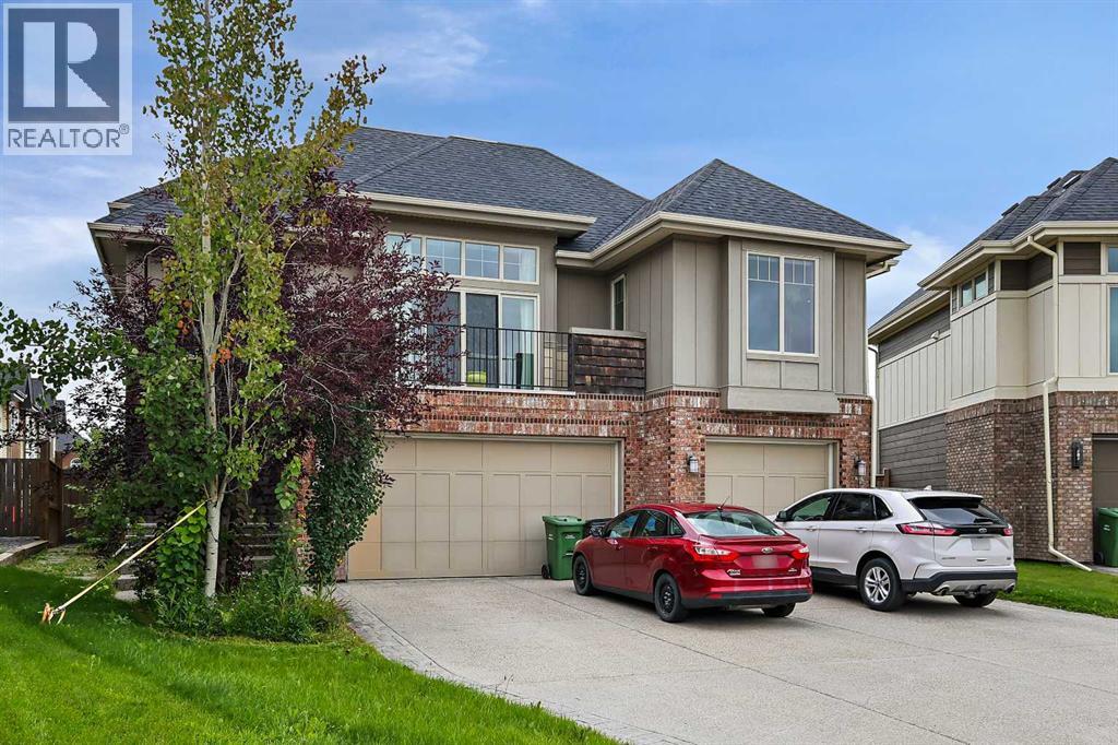 22 Wendham Place Sw, Calgary, Alberta  T3H 0R6 - Photo 3 - A2294143