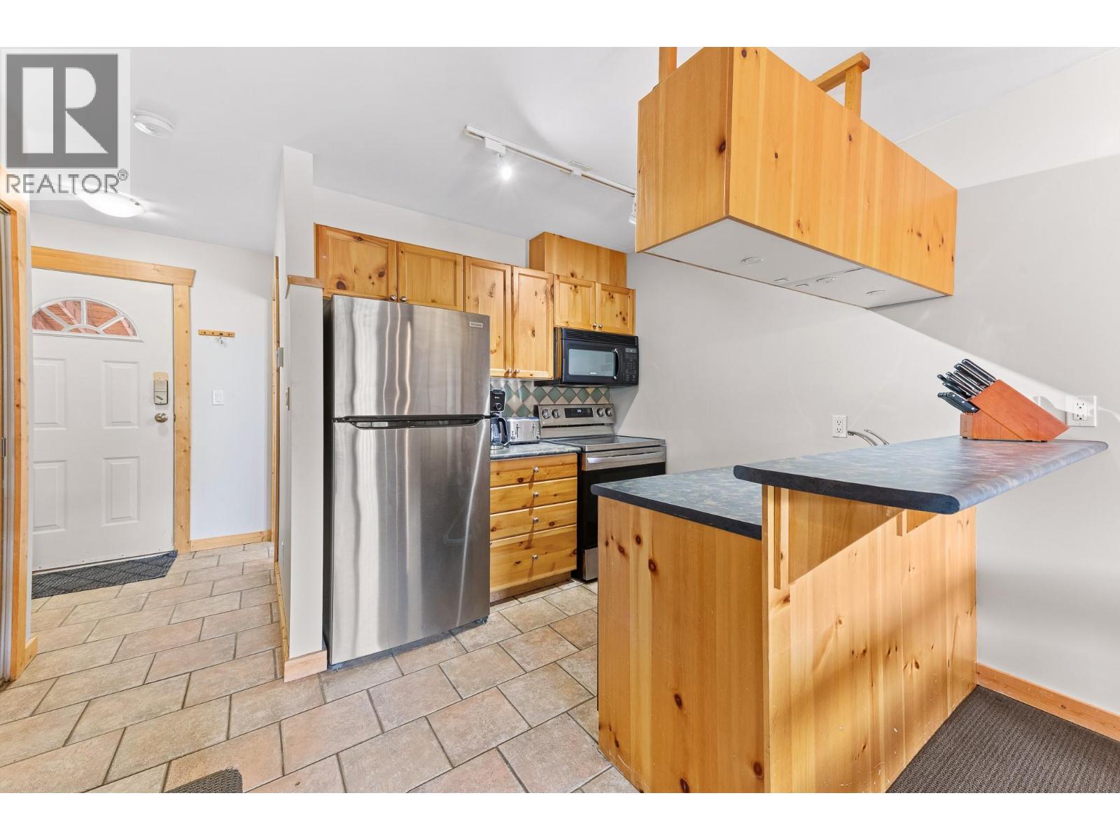 34 Rivermount Place Unit# 202b, Fernie, British Columbia  V0B 1M7 - Photo 14 - 10374363