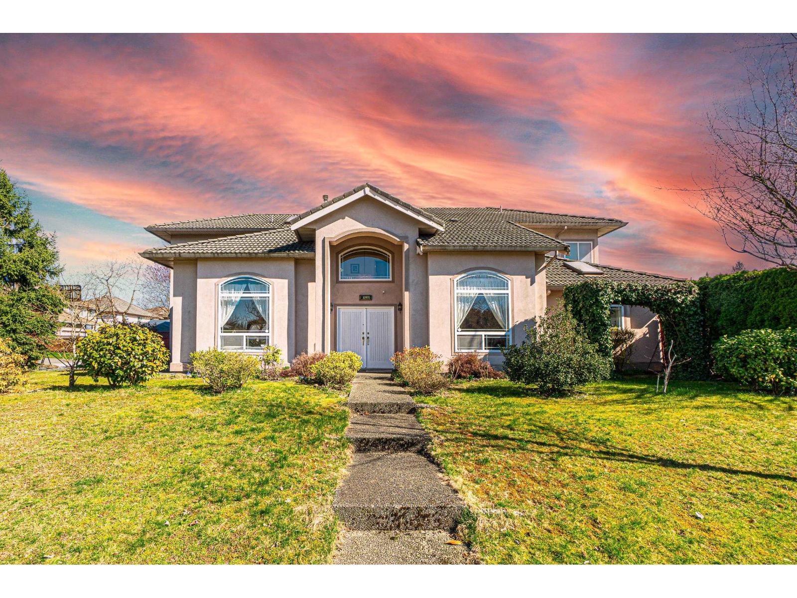 10970 155 Street, Surrey, British Columbia  V3R 0X6 - Photo 1 - R3117078