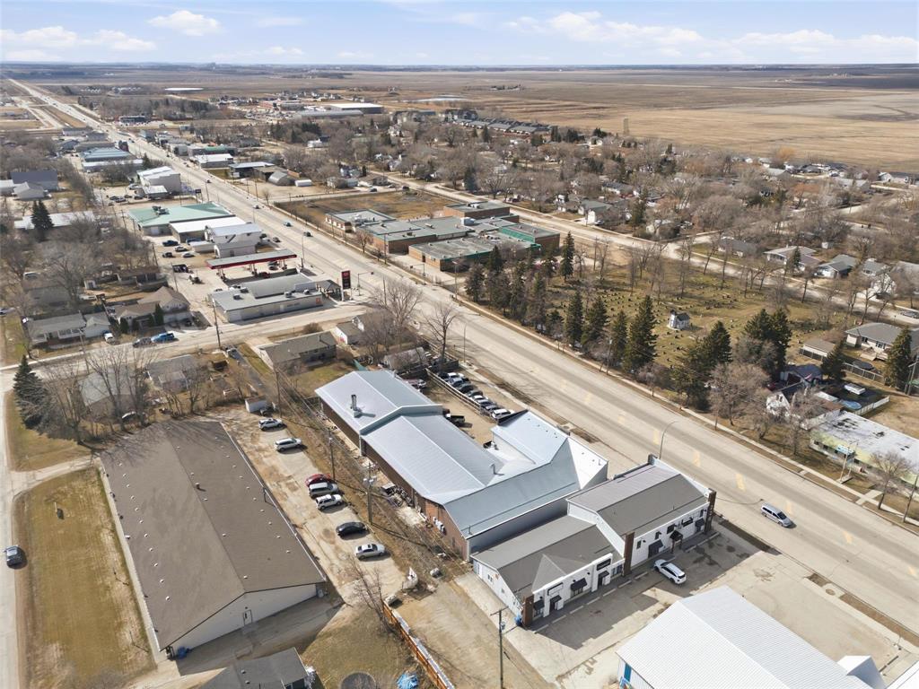 220 Main Street, Niverville, Manitoba  R5G 1Y8 - Photo 41 - 202608186