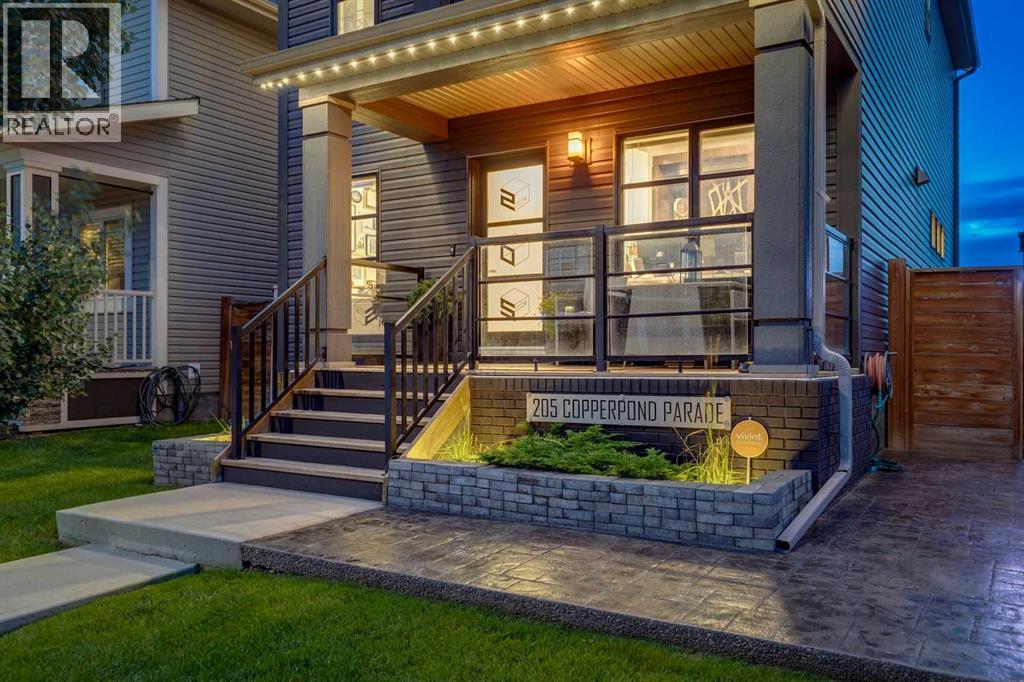 205 Copperpond Parade SE, Calgary, Alberta  T2Z 5B2 - Photo 2 - A2304643