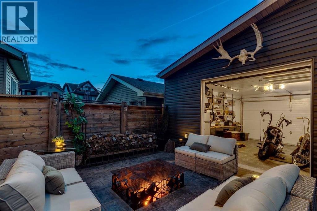 205 Copperpond Parade SE, Calgary, Alberta  T2Z 5B2 - Photo 30 - A2304643