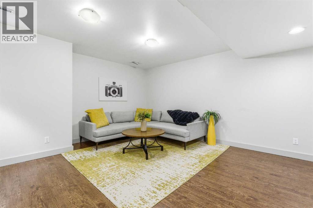 54 Wentworth Common Sw, Calgary, Alberta  T3H 5V3 - Photo 36 - A2297951